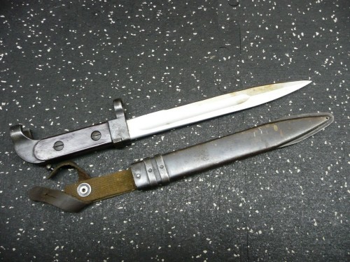 Tula Hammer on scabbard.jpg