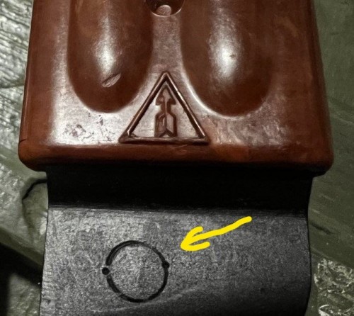 Russian AKM Type II scabbard with staked pivot (3).jpg